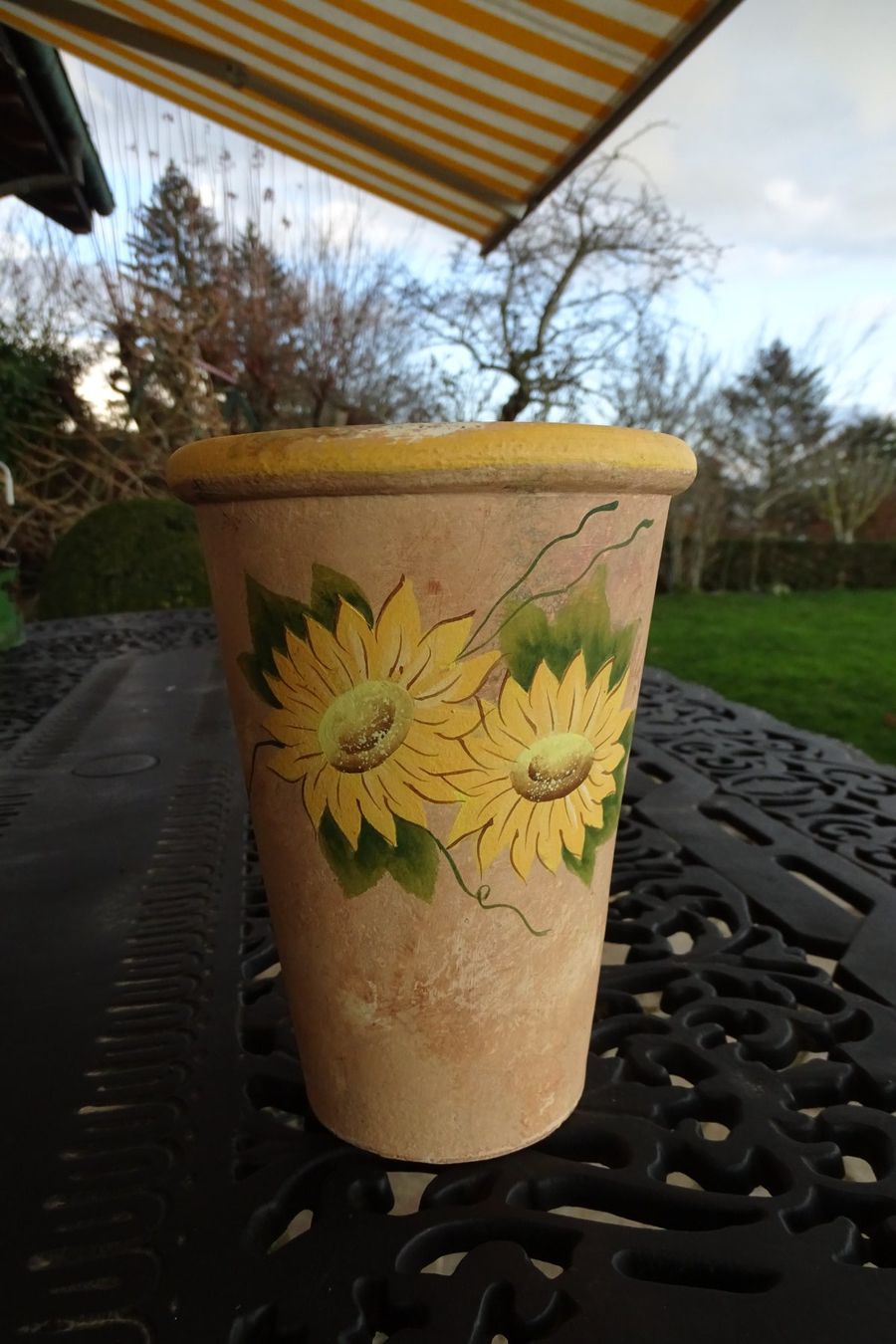 Blumentöpfe: cache-pot terre cuite fleur Terrakotta Pflanztopf Blumen – Gebraucht aus Lugnorre von gg17