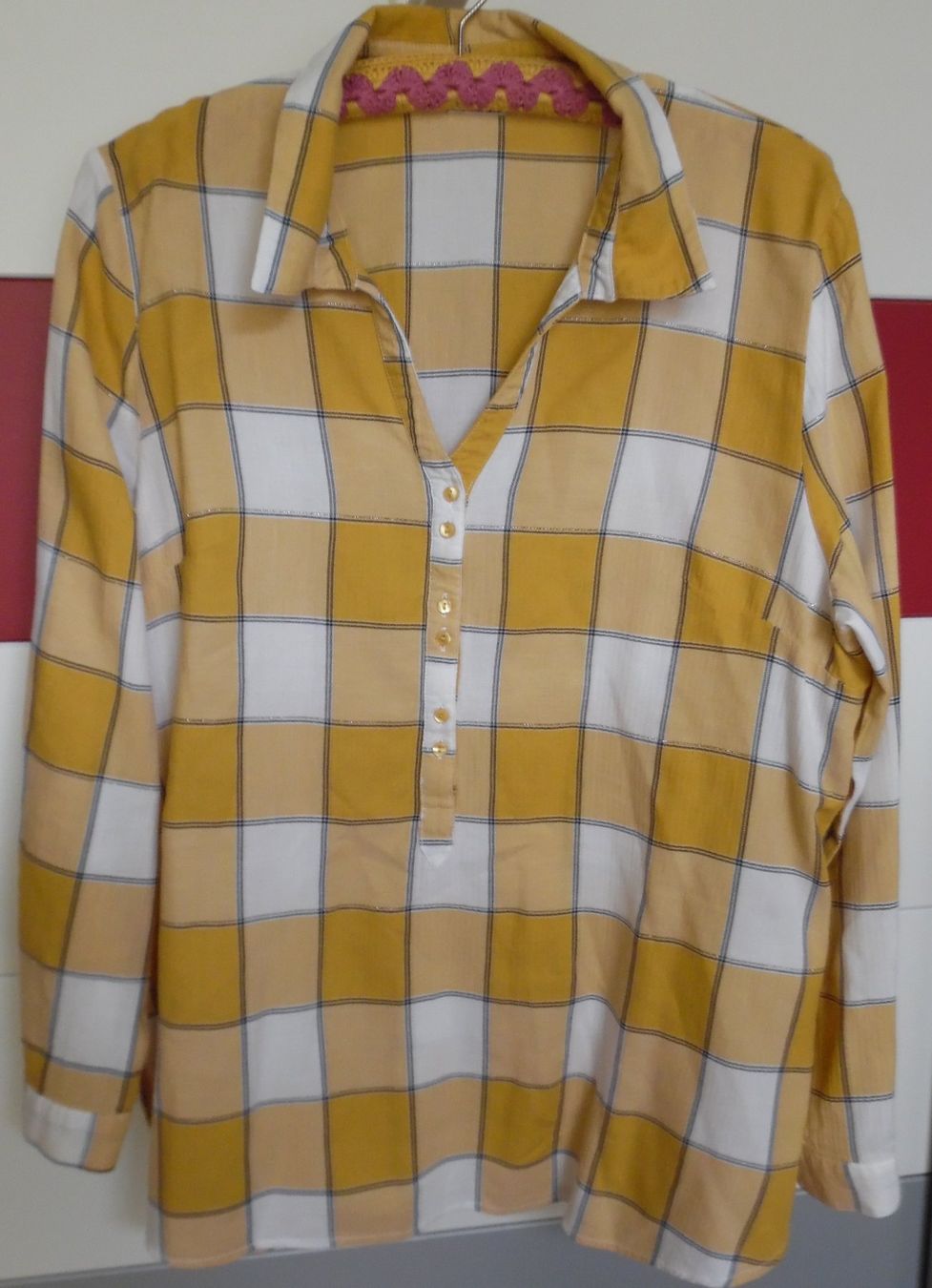 Lotti di vestiti: Kleiderpaket Gr. 44/46, XL – Usato da Bellinzona venduto da Luna093 3