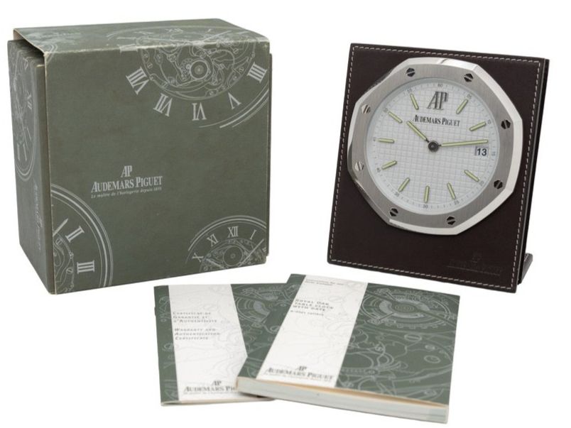 Audemars Piguet Orologi da terra & Orologi da parete: Audemars Piguet Royal Oak 8 Days Table clock date Full set – Usato da Genève venduto da aspaklariacollection 5