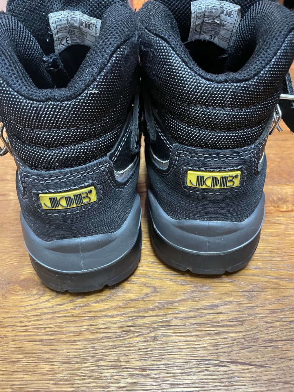 Chaussures hommes: JOB Dachdecker Schuhe S3, Gr37 – D'occasion à Volketswil par mel_q2zq 2