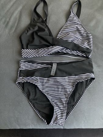 Damen Bikini gestreift Schwarz Weiss Grösse M neu