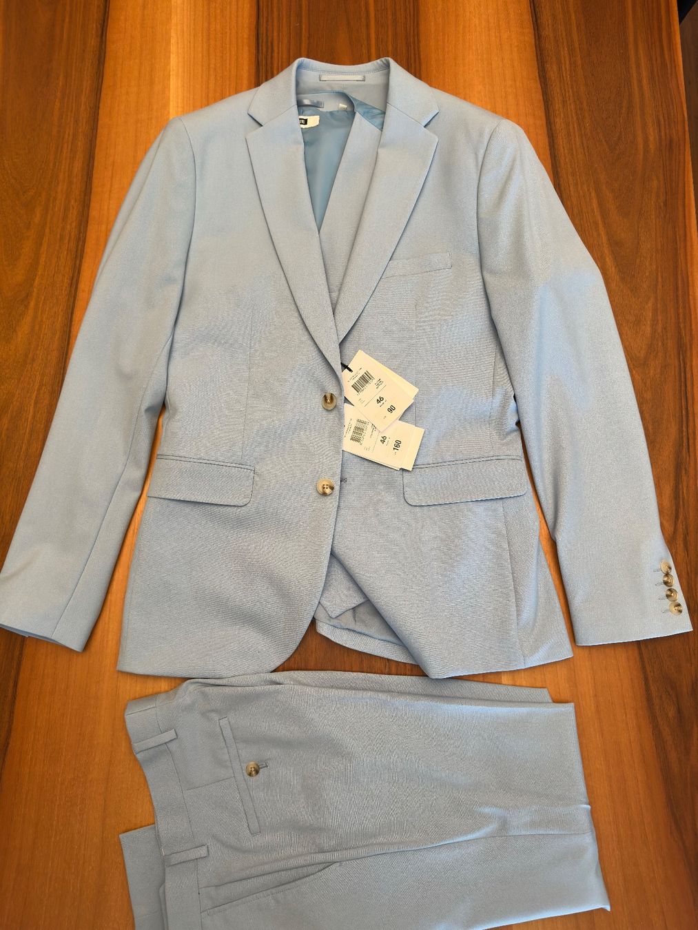 We Completi: Anzug 3-teilig "WE" - Grösse 46 - hellblau - NEU – Nuovo e nell'imballaggio originale da Mörschwil venduto da vet_vzj9 1