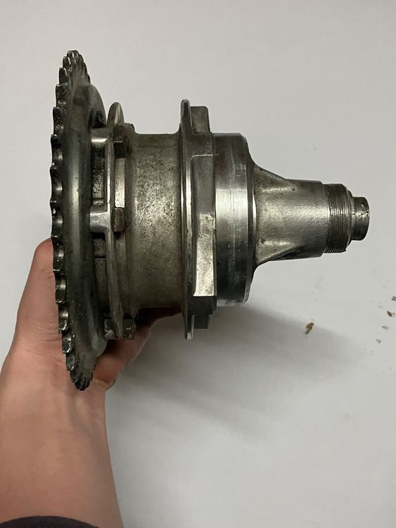 Radnabe Mit Bremstrommel Hinten Wartburg 311 312 - Ostmobile