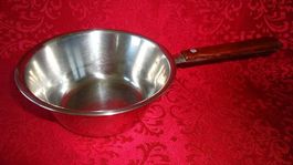Kasserolle, Pfännchen, Stieltopf aus Edelstahl, Top Zustand
