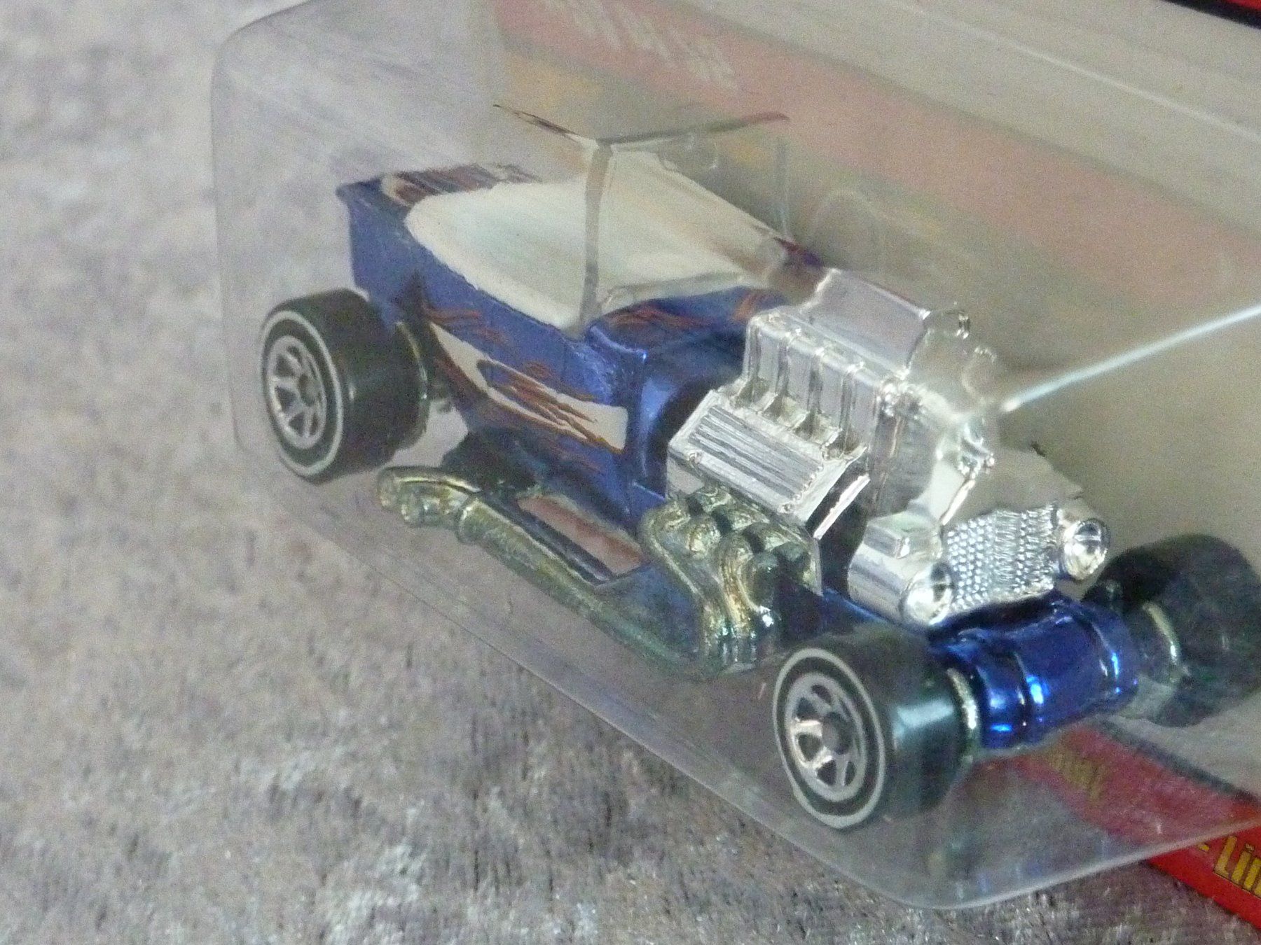 Ford Modellini d'auto: Ford Hot Rod T-Bucket Classics  1:64 – Nuovo e nell'imballaggio originale da Dürrenäsch venduto da Cobra1ch 2