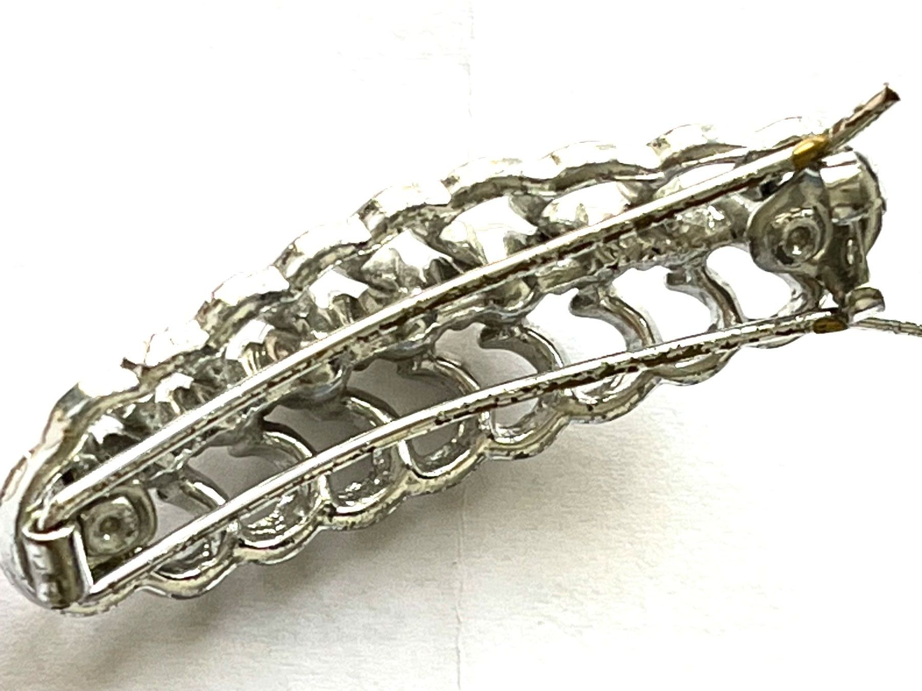 Accessori per capelli: Schöner Haarclip Strass silberfarben Similisteinchen – Nuovo (secondo la descrizione) da Adliswil venduto da eri.40 3