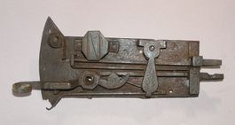 Antikes Türschloss geschmiedet