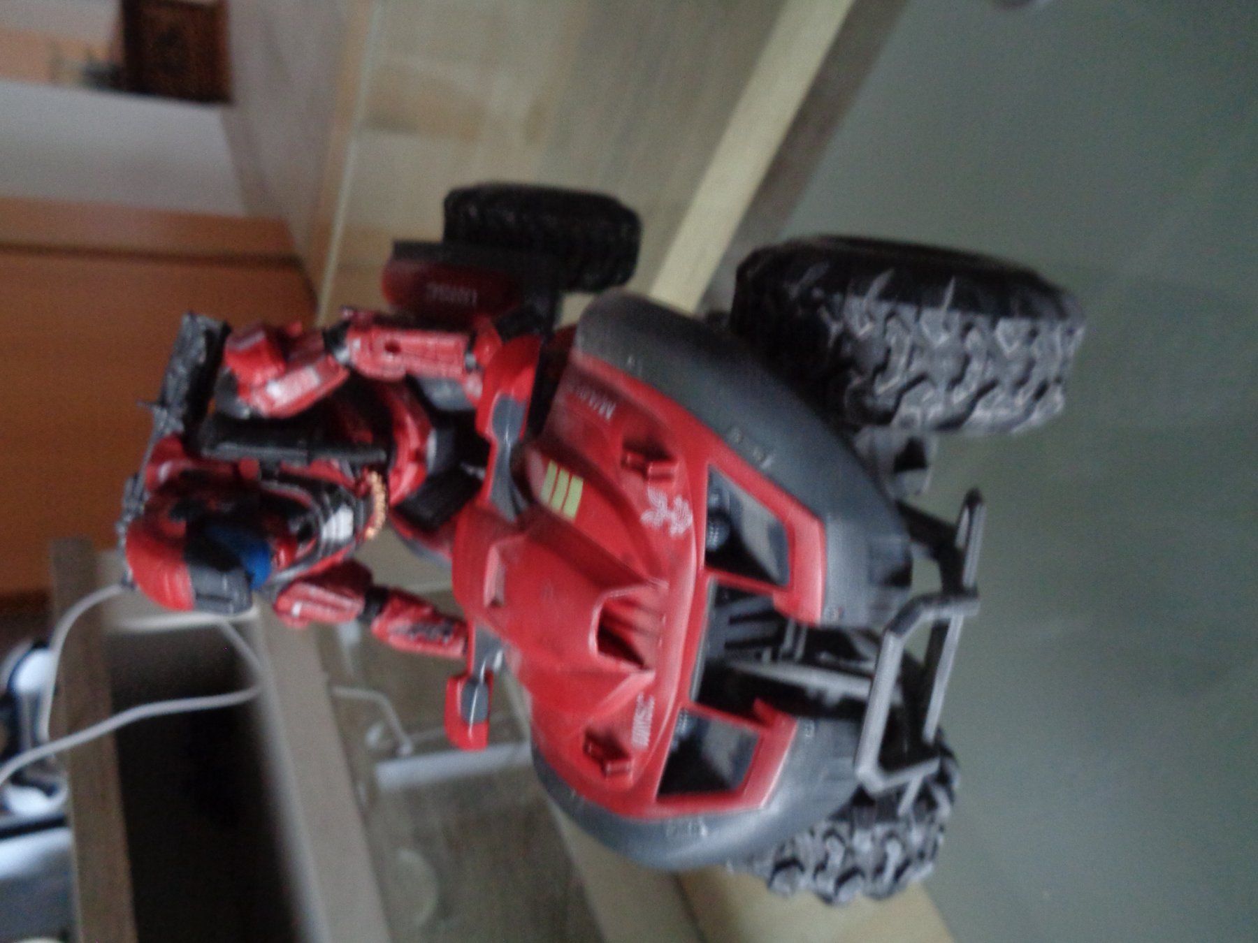 Figurines: HALO Red  Quat – D'occasion à sargans par Angamar 3