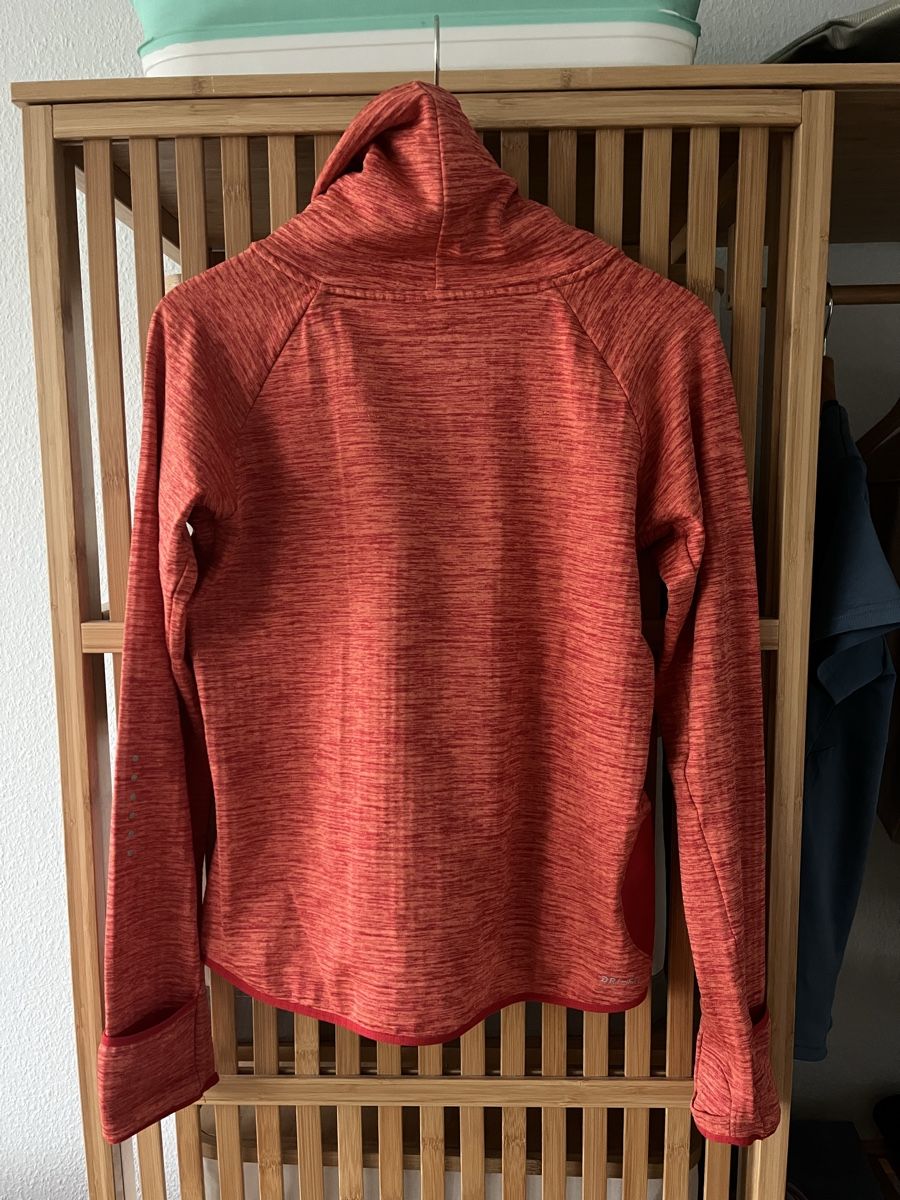 Nike Pullover & Sweatshirts: Nike Pullover Drifit Gr. S – Neu (gemäss Beschreibung) aus Winterthur von ale_2z22 1