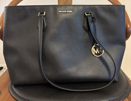 Sac fourre-tout Michael Kors noir bon état
