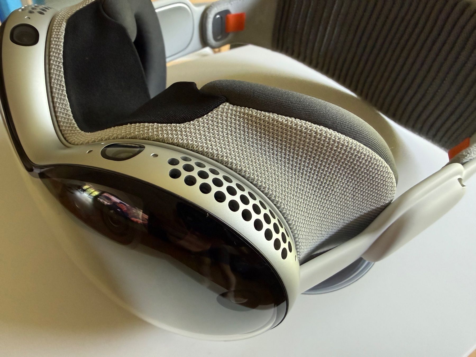 Apple VR Brille: Apple Vision Pro – Gebraucht aus Zürich von knator 5