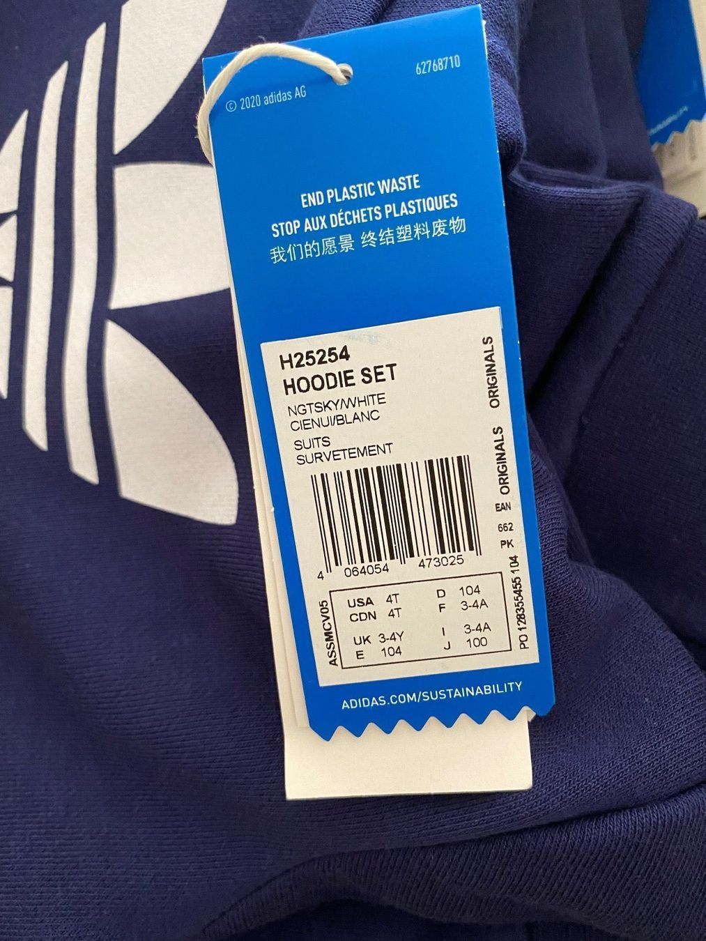 Hometrainer: Adidas Trainer Neu Gr. 104 – Gebraucht aus Winterthur von Baby117 2