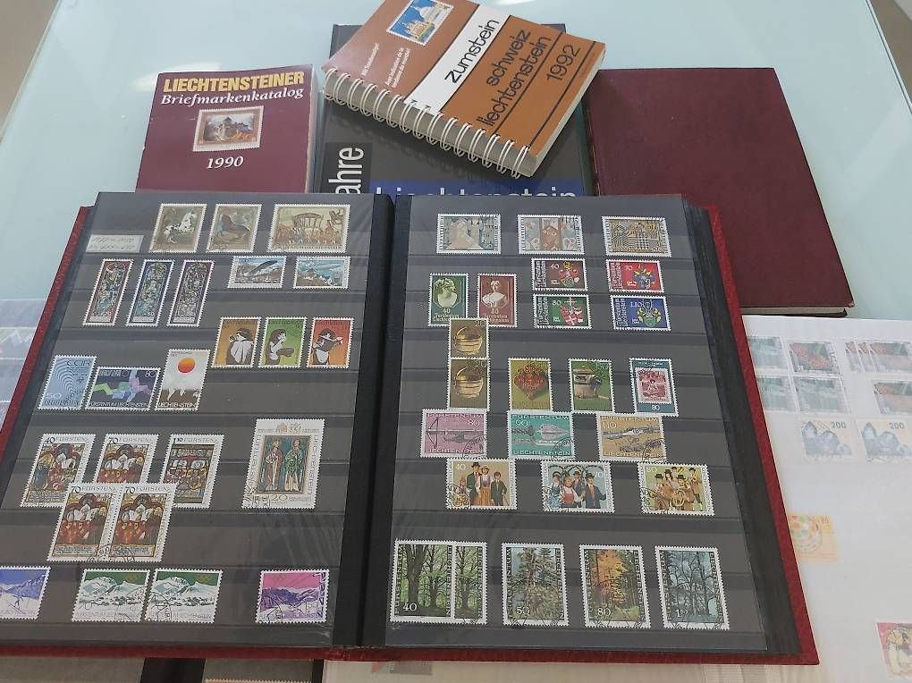 Tous les timbres: Timbres Suisse &  Liechtenstein  – D'occasion à Martigny par paquito60