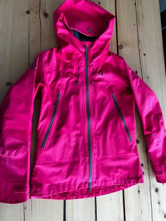 Neuwertige Vaude Steppjacke & Scott 3L Shell- Skijacke S/M +