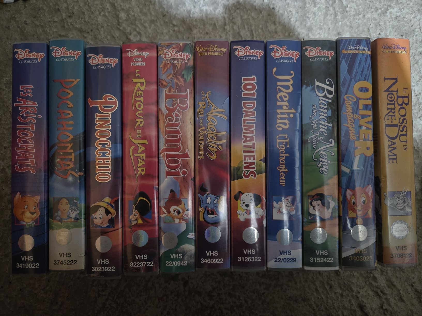 Tutti i VHS: Gros lot 21 VHS Disney Classiques VF – Usato da st-livres venduto da Fabb_Shop