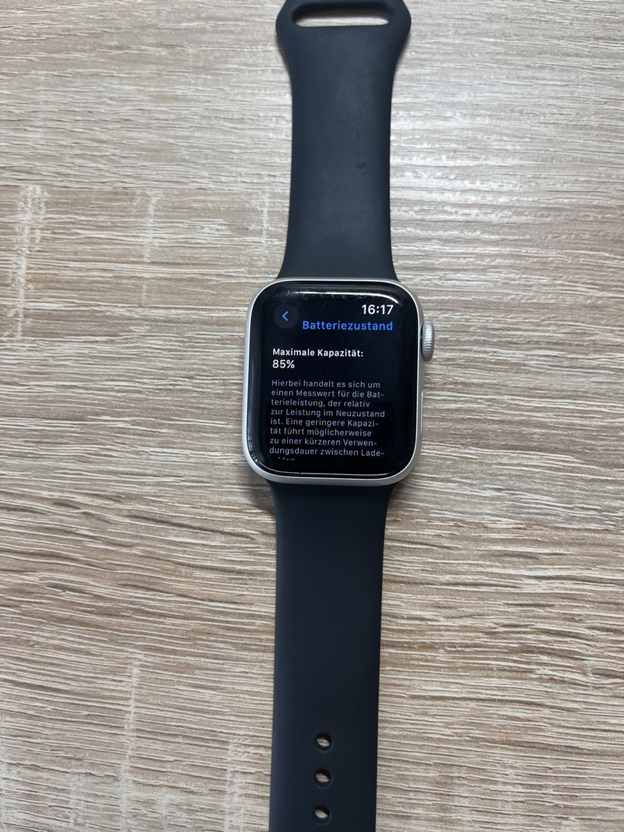 Apple Smartwatch: Apple Watch Serie 6 - 40mm Aluminium – Usato da Kaltenbach venduto da happysunshineee 1