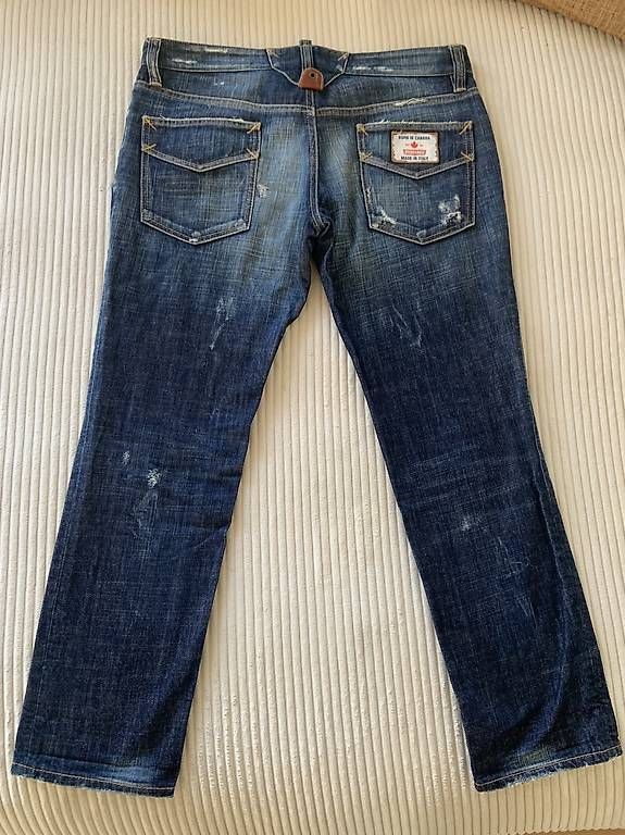 Dsquared2 Jeans: Dsquared2 Herren Jeans Gr.50 – Gebraucht aus Davos Dorf von BenoitFichaux