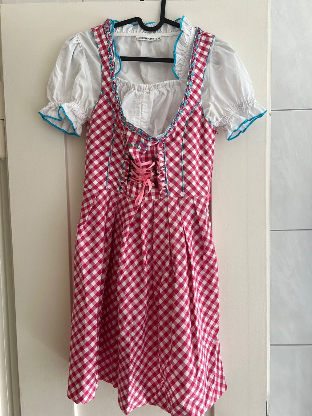 Robes: Schönes Dirndl – D'occasion à Zürich par Muriel_Noemi 1