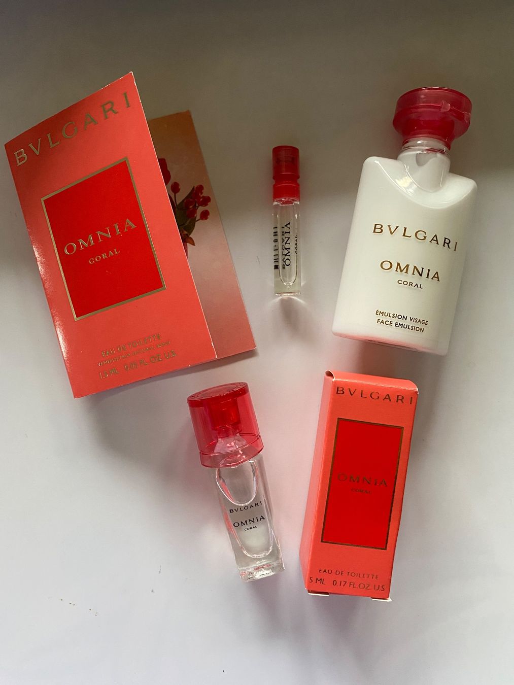 Bulgari Parfum & Eau de Toilette: Miniatures Omnia Coral de Bulgari – Neu und originalverpackt aus Bouveret von wes_7zll