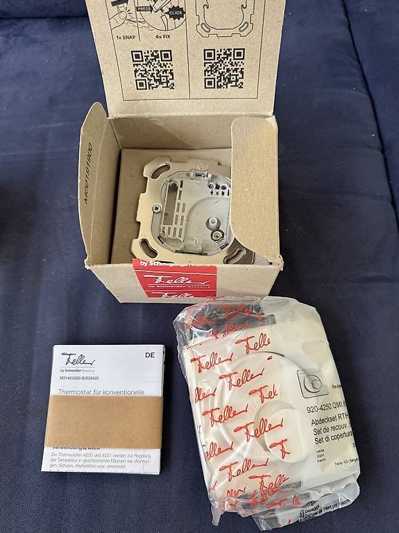 Interruttori: UP Raumthermostat Standart Due  – Usato da Wald Ar venduto da and_hd2f