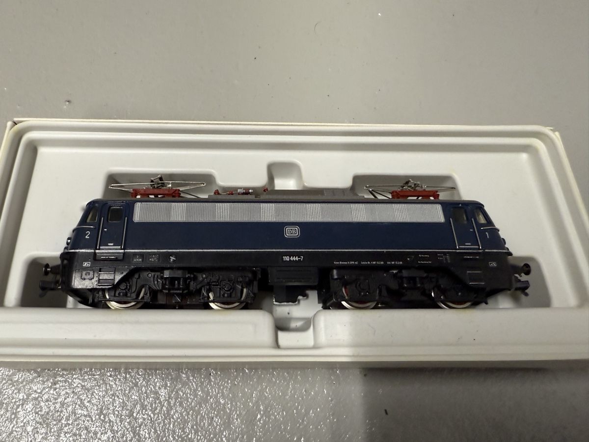 Fleischmann Modellini di ferrovie: Fleischmann H0 Lok 110 446-7DB – Usato da Berikon venduto da TopLok 1