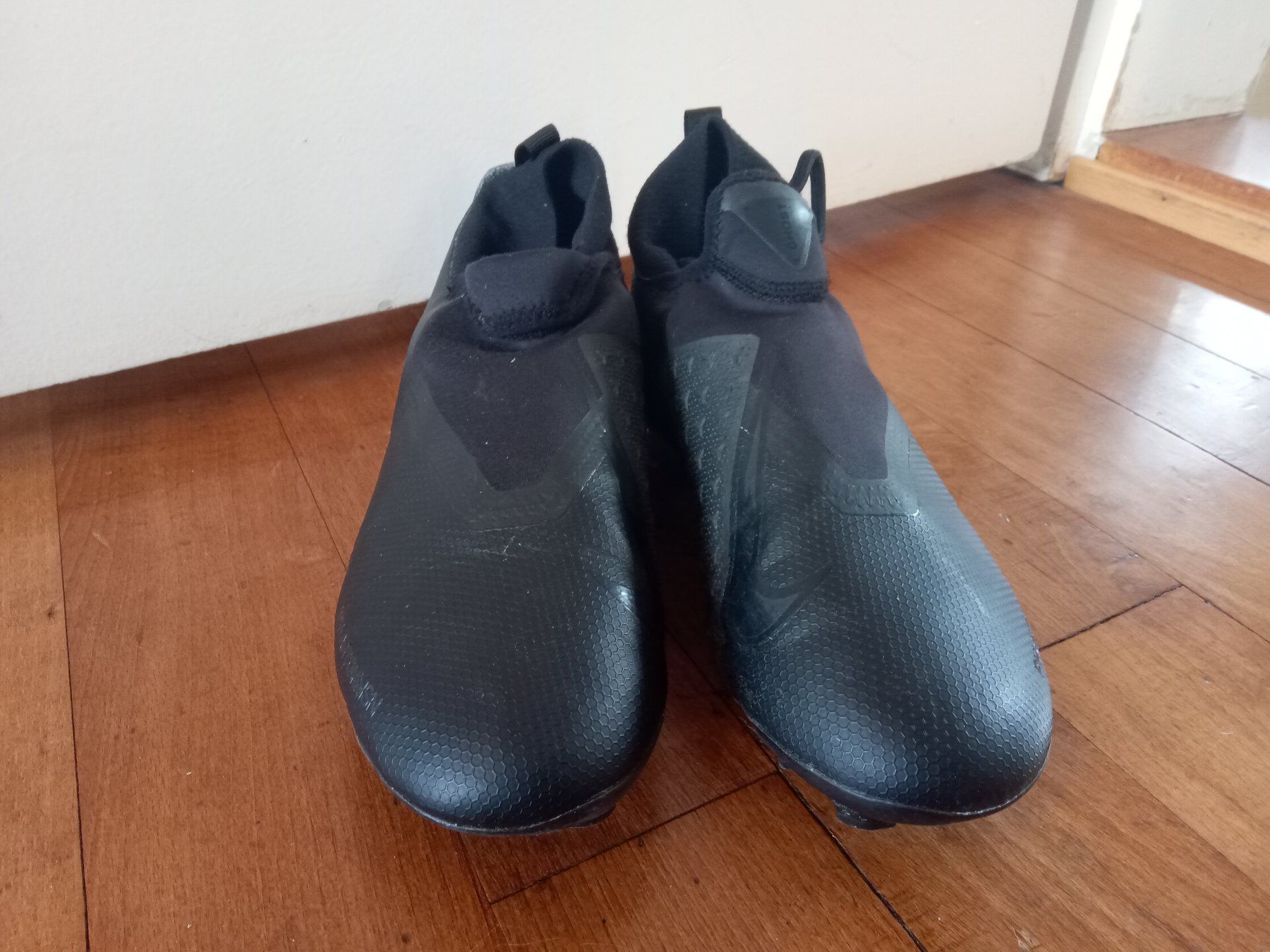 Nike Scarpe da uomo: Fussballschuhe Nike Phantom "Ghost" Gr. 38 – Usato da Thalwil venduto da 174sterne 1