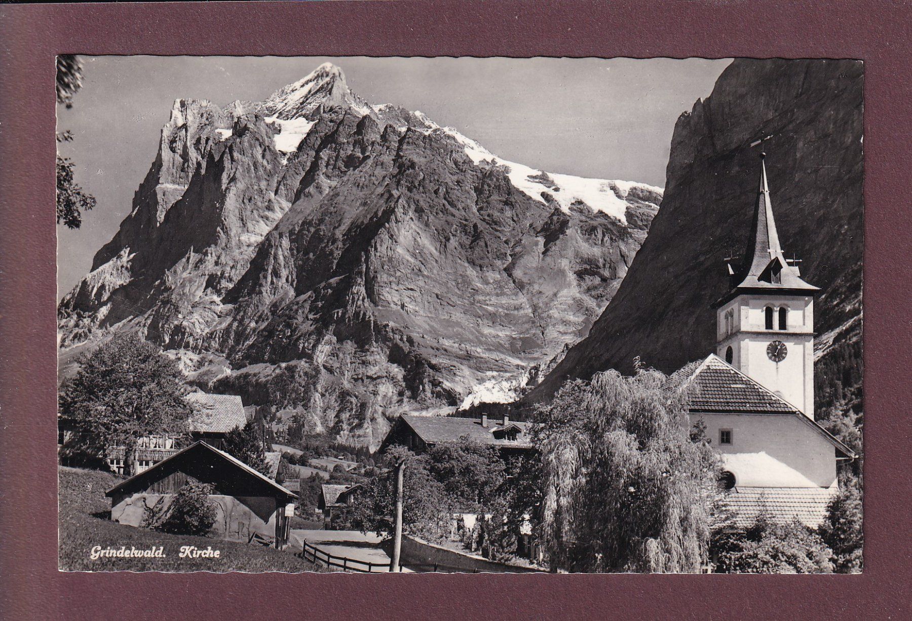 Cartoline postali: GRINDELWALD - Kirche - Wetterhorn – Usato da Pully venduto da nicecards