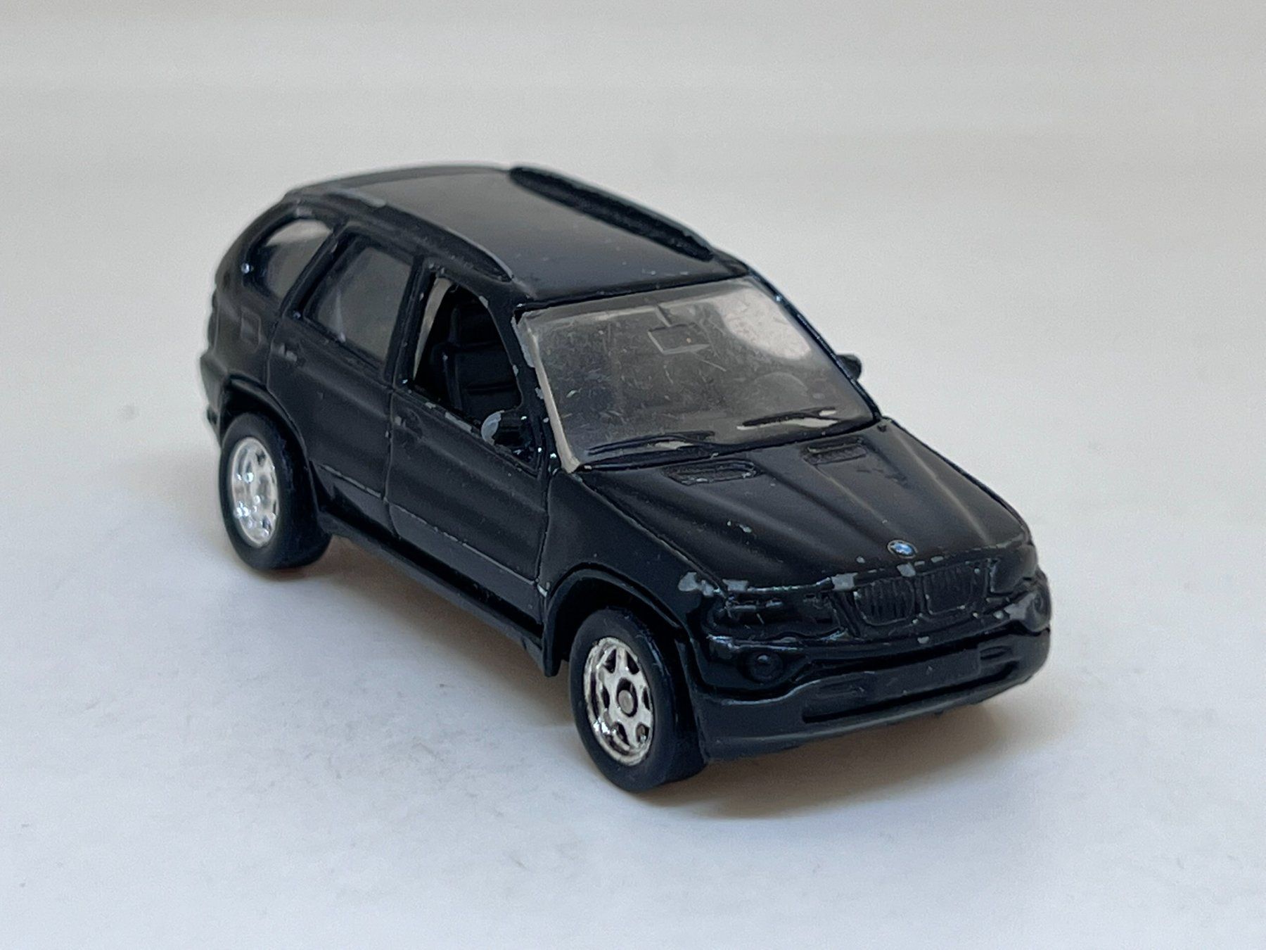 Welly Modellautos: Welly BMW X5 #129 – Gebraucht aus Wildegg von LaaBoutique