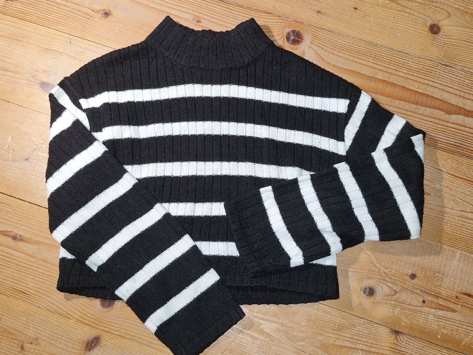 H&M Maglioni & Felpe: gestreifter Kinder Pullover – Nuovo (secondo la descrizione) da Lauerz venduto da a2411