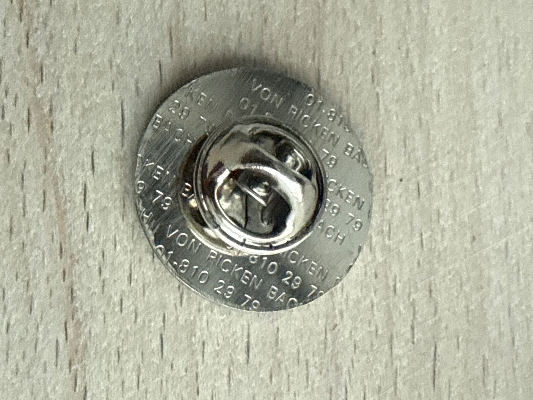 Plaquettes & Badges: Pin  Sporting Club Zürich – D'occasion à Glattbrugg par Schweigmatt 1