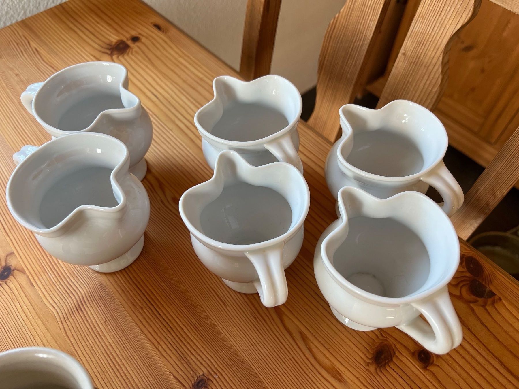 Set di piatti: Haushalt / Geschirr – Usato da Arlesheim venduto da groethli47