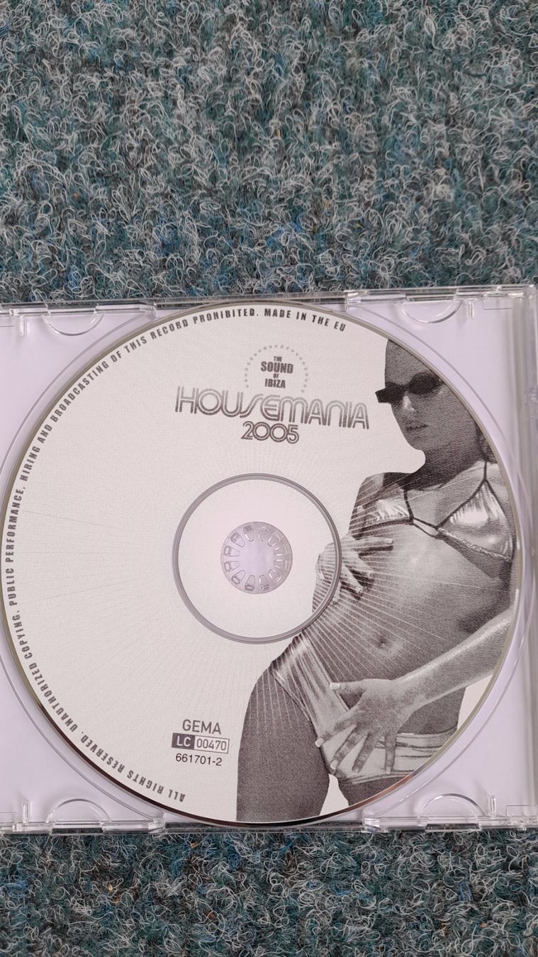 CDs: HOUSEMANIA  2005   COMPILATION CD – Gebraucht aus Wetzikon ZH von Ramones01 2