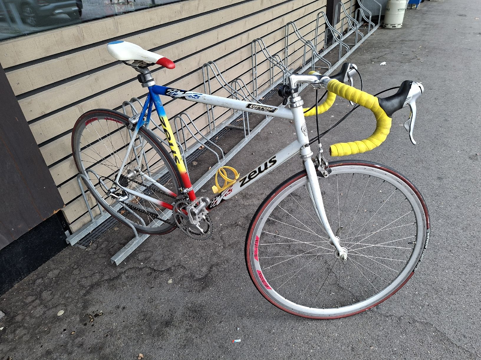 Vélos: Rennrad Aluminium - Grösse 55cm – D'occasion à Schlieren par neo_kie