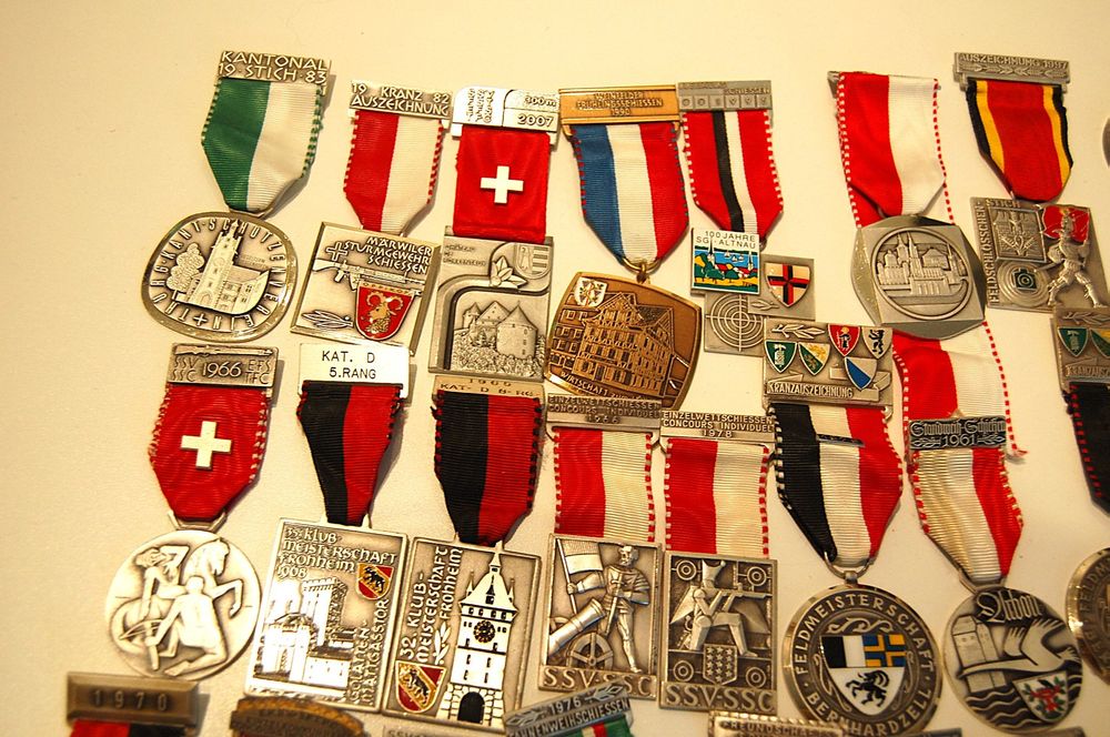 Medaillen: Sammlung Schweizer Schützenmedaillen 1960er - 1990er – Gebraucht aus Solothurn von Mi-cardo 3