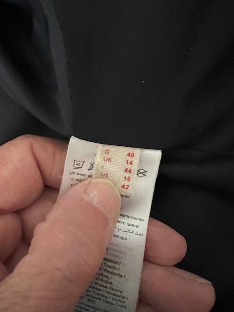 Esprit Giacche: Esprit Winterjacke – Usato da Dietlikon venduto da Cam0 3