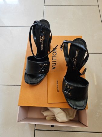 Chaussures à talon Louis Vuitton