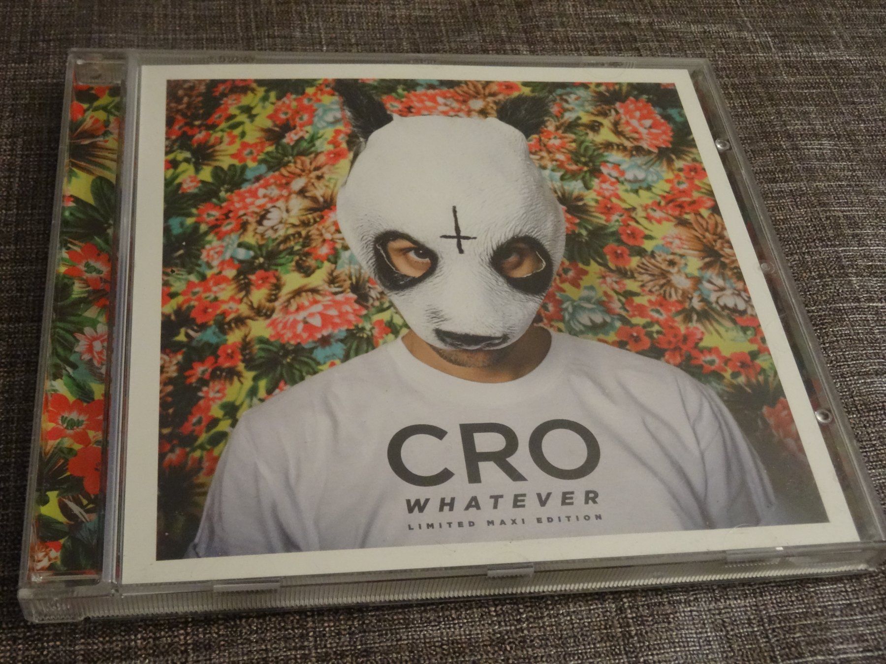 CD: CRO - Whatever (Limited Maxi Edition) CD – Usato da Olten venduto da Disc-Ausverkauf