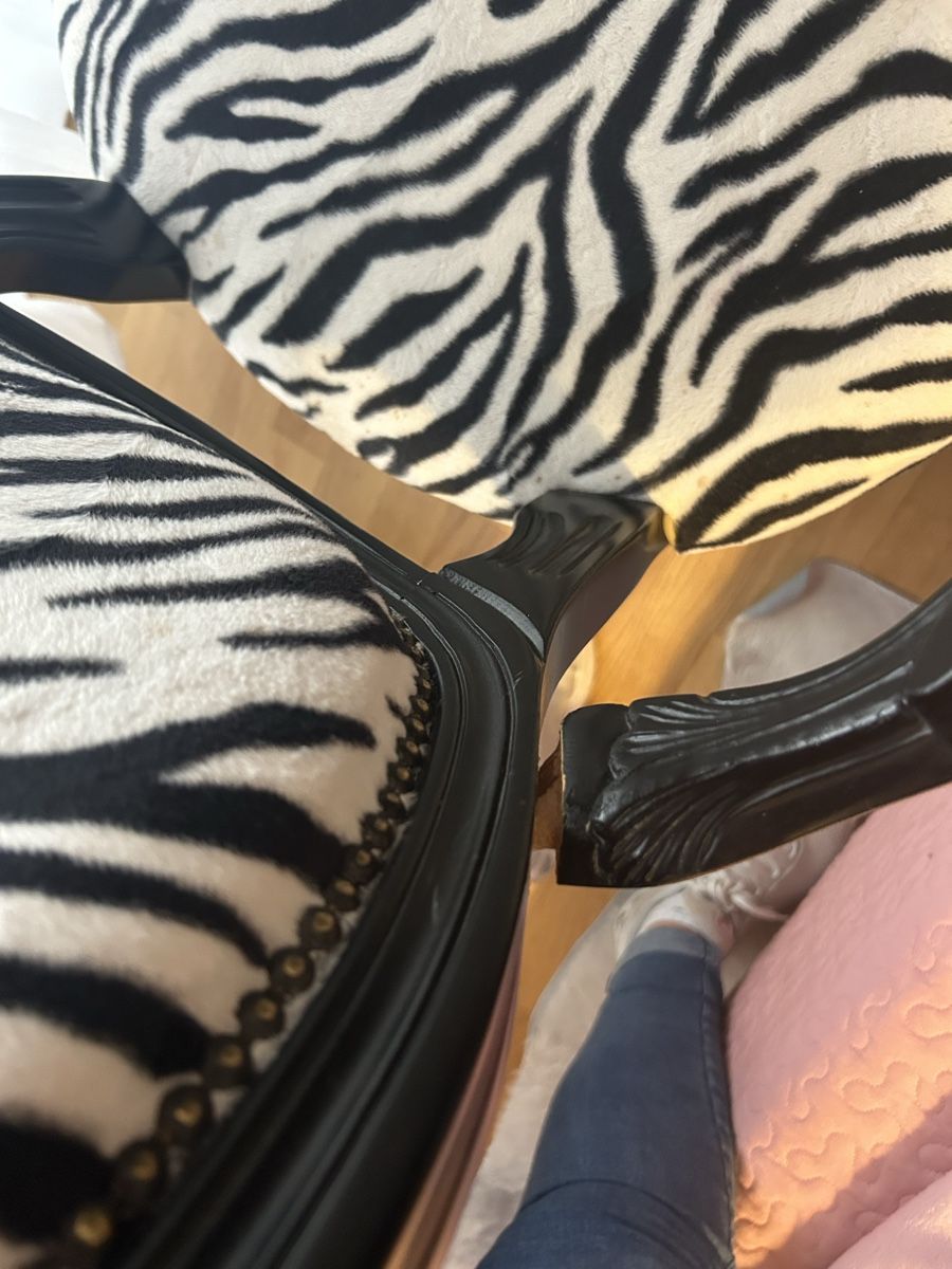 Poltrone: Zwei Zebra-Sessel – Usato da Ebikon venduto da StivaQ 5