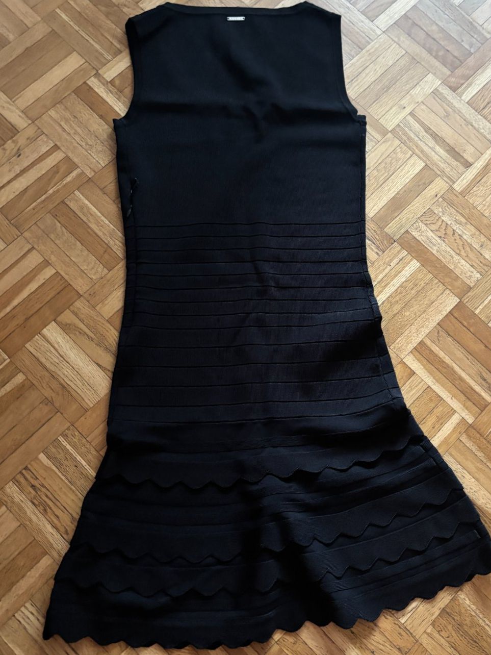 Schwarzes Schickes Kleid