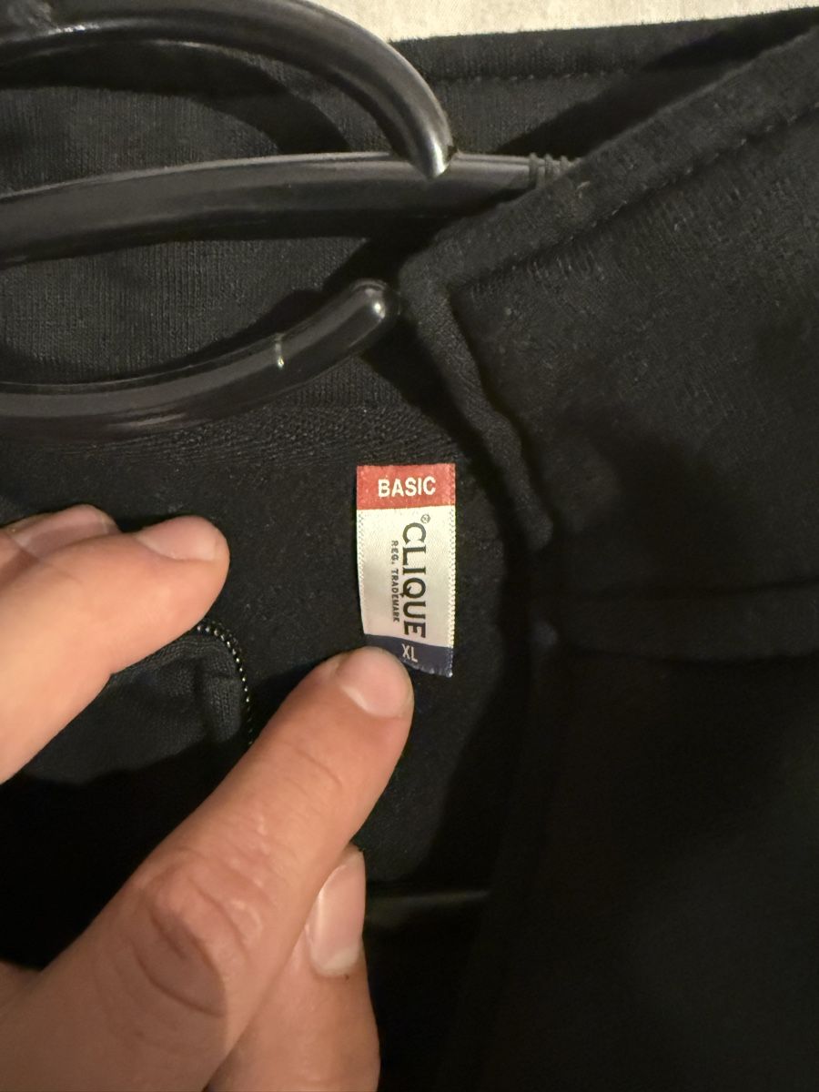 Jacken: FC Aarau Trainingsjacke Neu – Neu (gemäss Beschreibung) aus Däniken SO von jschenker27 2