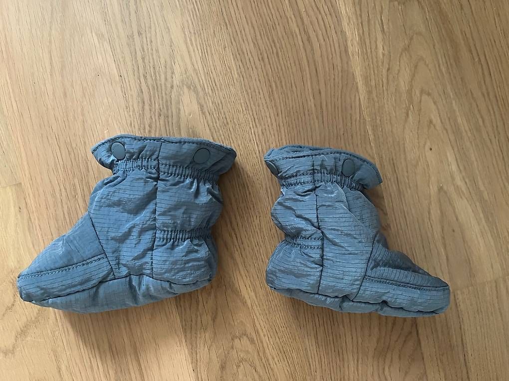 S.Oliver Completi: Winteranzug mit Fleece-Futter S. Oliver Gr. 92 – Usato da St-Prex venduto da buc_y6n7 3