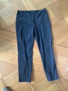 Dunkelblaue Stretchhose Seduktive, Gr. 40, top Qualität.
