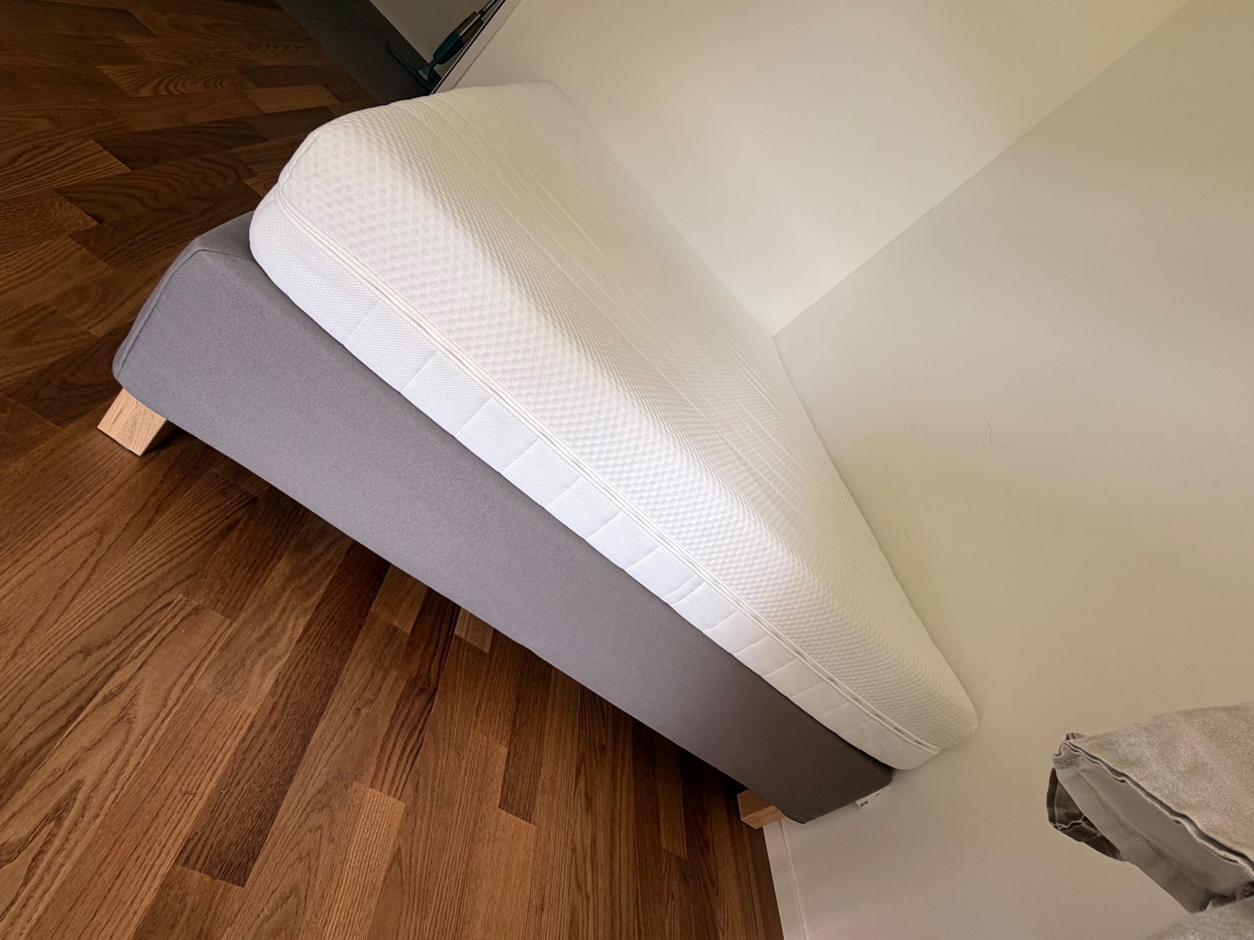 Ikea Letti: Bett inklusive Matratze ! – Usato da Thalwil venduto da ele_l8nb 2
