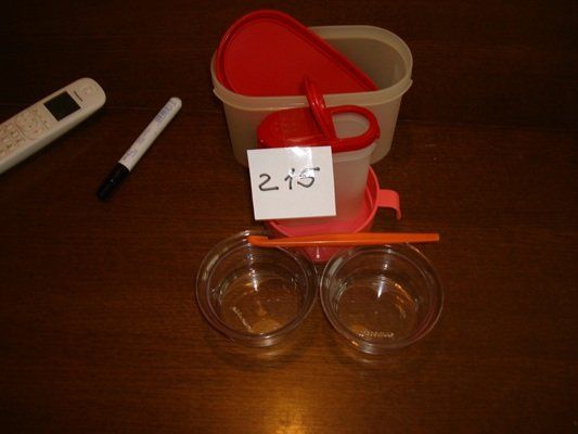 Tupperware Recipients et similaires: Tupperware – Neuf avec emballage d'origine à Pfäffikon SZ par Einstweilige