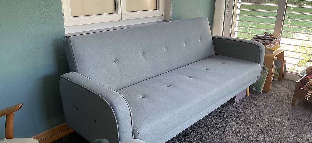 Sofas: Sofa Bett Stoff gut erhalten – D'occasion à Winterthur par Grill_Roost 1