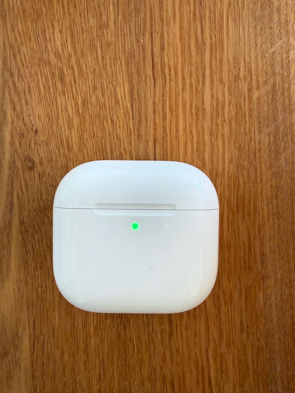 Apple Kopfhörer: APPLE AirPods 4 Charging Case ANC – Gebraucht aus Lausanne von Nine1982 4