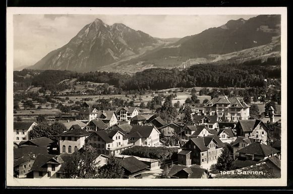 Cartoline postali: AK Sarnen, Ortsansicht mit Berg – Usato da Berlin venduto da bartko-reher