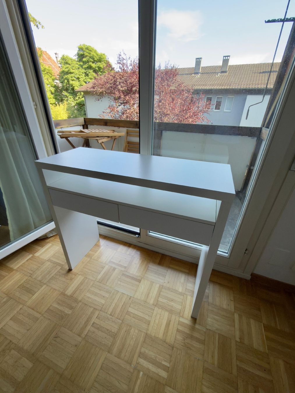 Scrivanie: Pult weiss mit 2 Schubladen neuwertig – Usato da Zürich venduto da cor_7yj5 1