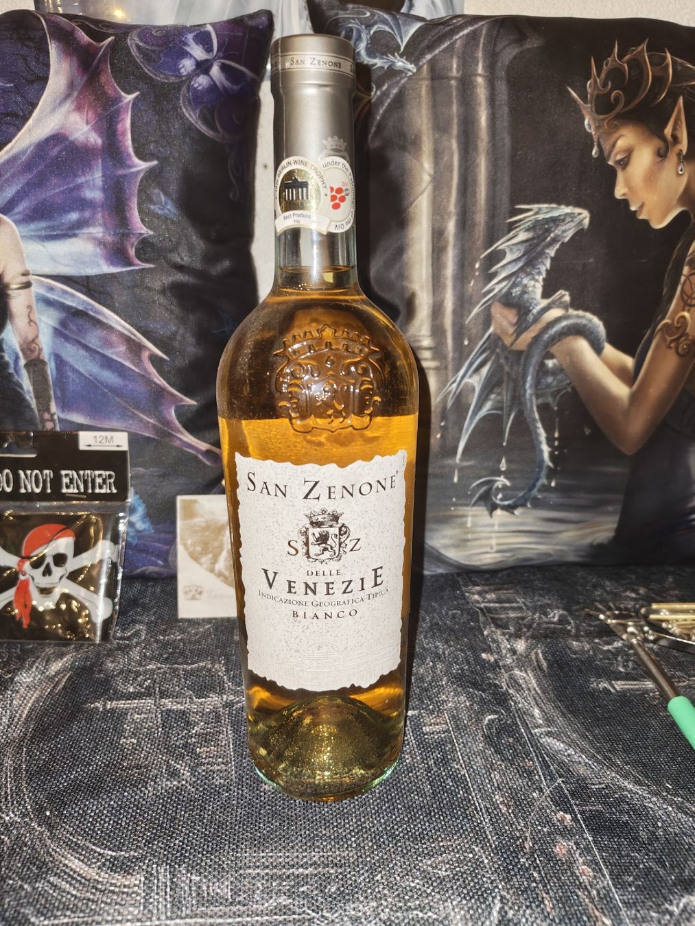 Vino: Weisswein aus dem Jahr 2014  – Nuovo (secondo la descrizione) da Menziken venduto da Dragon-Fuchur