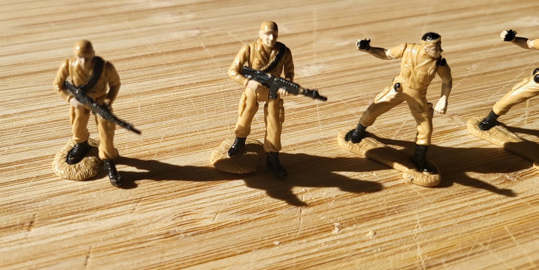 Majorette Giocattoli: soldats majorette – Usato da Martigny venduto da Malamike 4